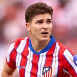 Správy prenosu Arsenalu: Zbrane túžby po útočníkovi, keď začal Senzačný Julian Alvarez Move