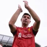 Steven Gerrard rešpektuje „neuveriteľne“ bývalého spoluhráča Liverpoolu po „emocionálnom“ rozhodnutí