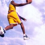 Stĺpec: Lakers musia pripraviť veľkého muža, ktorý tiež vyrástol