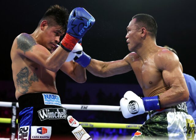 Charly Suarez vs Emanuel Navarrete Box