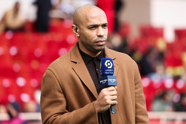 Thierry Henry vyhodil štyri slovo odpoveď na PSG eliminujúci arzenál

