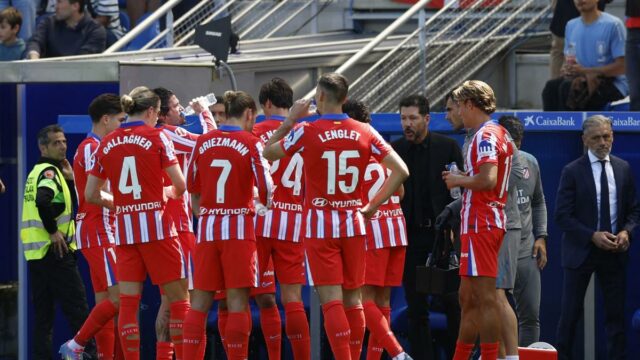 Titulný závod La Liga: Atletico Madrid dúfa, že sa po remíze v Alave dostane ďalší zásah

