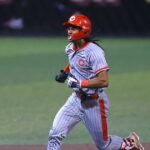 Top 25 najlepších baseballových grafov na strednej škole