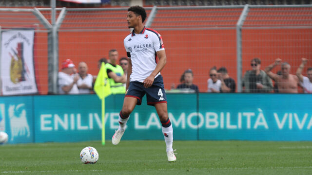 Tottenham bojovať proti sérii, bojovať s titulom, prostriedok nádeje pre vynikajúcu hviezdu Genua

