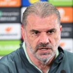 Tottenhamov šéf Ange Posecoglou sa zameta na Arsene Wenger prostredníctvom komentárov Európskej ligy