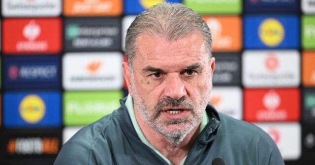 Tottenhamov šéf Ange Posecoglou sa zameta na Arsene Wenger prostredníctvom komentárov Európskej ligy

