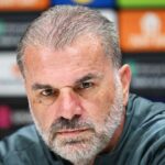 Tottenhamský šéf Ange Posecoglou vtipy, že bude „zabitý“, pretože je držaný v tme | Futbalový šport