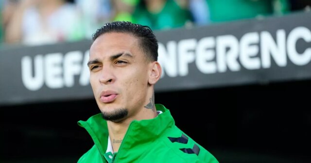 Transferové stretnutie s Man Utd navrhnuté pre „veľmi zložitú“ dohodu o Antone


