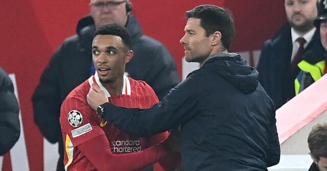 Trent Alexander-Armold objasnil Xabi Alonso triedu pred pohybmi Real Madrid

