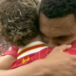 Trent Alexander-Arnolds v slzách a upokojený futbalový šport Liverpoolu