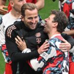Trophy Susa Harry Kane je konce, zatiaľ čo Bayern Mníchov vyhráva Bundesligu