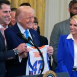 Trump chváli Gatorsov odpor navštíviť Biely dom