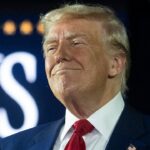 Trump prináša vyhlásenie Kentucky Derby, v ktorom chváli „nový zlatý vek“
