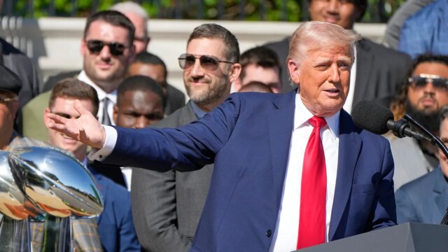 Trump pripravený oznámiť DC zorganizovať návrh NFL

