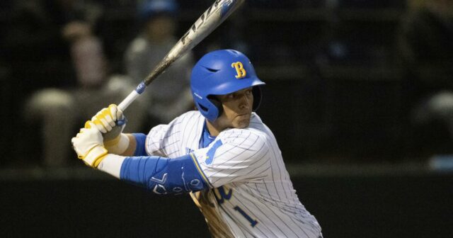 UCLA Baseball Lubricruje Freshno's State pri regionálnom otvorení NCAA

