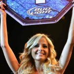 UFC Ring Girls na jasných obrázkoch