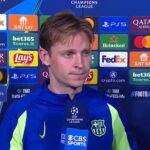 Frenkie de Jong na podlahe po zápase.