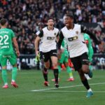 Valencia stanovuje minimálnu žiadosť o Target Atletico Madrid a Miláno