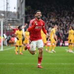 Včera v noci pred Manchester City sa pred Manchester City vyskytli tri ciele v strede poľa.