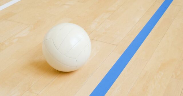 Volejbal chlapcov zo stredných škôl: Výsledky play -off a páry

