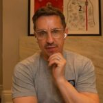 Gary Neville a Jamie Carragher si vybrali hráča pre mladého hráča roka, takže nie sú nominovaní iba v poslednom krátkom zozname Premier League