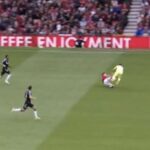 Vyhlásenie časopisu Premier League, keď EMI Martinez poslal Man Utd
