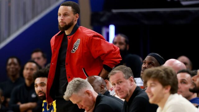 Warriors 'Stephen Curry -'Ed, keby som chcel byť Superman, nemohol som'

