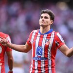 Watch: Fanúšikovia fanúšikov neuveriteľného futbalu Atlético Trest of Julián Alvarez proti Real Betis