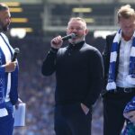 Wayne Rooney bol medzi Everton Greats, ktorý je prítomný, aby sa rozlúčil s ich Goodison Parkom