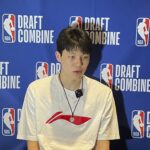 Kombinuje Yang Hansen NBA v Číne
