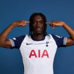 Yves Bissouma sa otvára o vzťahu Ange Posecoglou po zložitej sezóne Tottenhamu