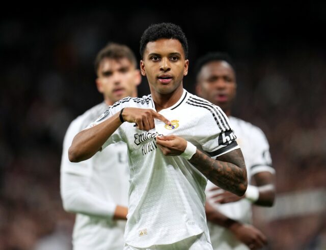 Rodrygo bude poukazovať na odznak Real Madrid na oslavu