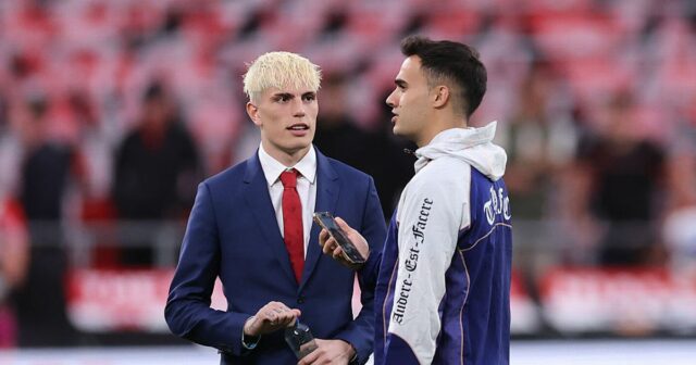 Zúrivá reakcia Alejandra Garnacho na ľudský utd snub po tom, čo post sociálnych médií zvyšuje obočie

