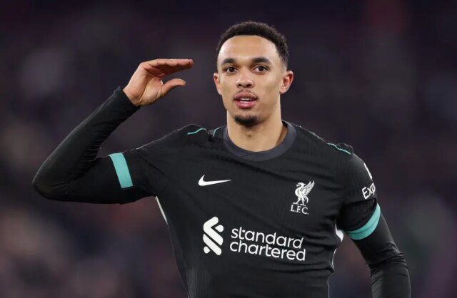 „Salah si to nezaslúži, obhajuje Real Madrid, Trent Alexander-Arnold z fanúšikov Liverpoolu

