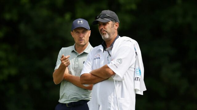 Jordan Spieth spolupracuje s Caddy Michaelom Grellerom od roku 2011