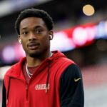 49ers 'Deommodore Lenoir, ktorého polícia bola obvinená po odmietnutí rozkazov