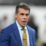 62 -ročný vysielateľ ESPN Chris Fowler bol v sobotu naplnený emóciami