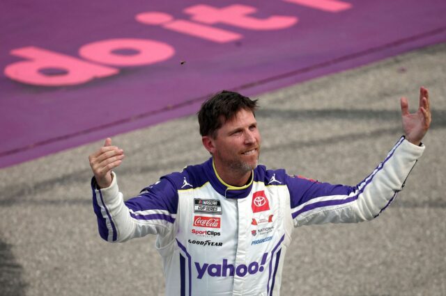 Ako pokračuje Denny Hamlin v čele sezóny NASCAR 1 milión dolárov po preskočení Mexika?

