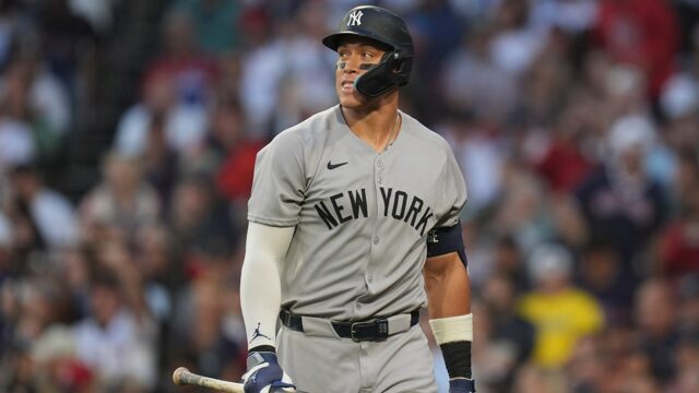 Al East z Yankees sa po víkende zmenšuje na Red Sox na 3,5 hry

