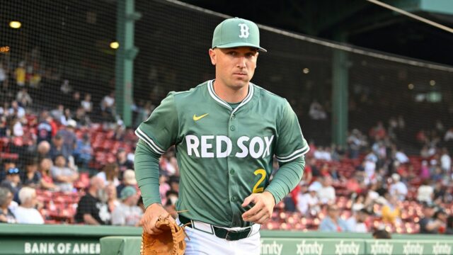 Alex Bregman sa oholí počas hry, aby sa snažil bojovať s Red Sox

