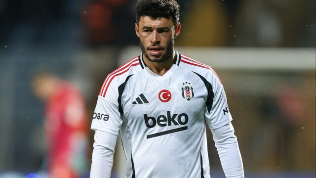 Oxlade-Chamberlain by sa tento rok v lete mohol vrátiť z Turecka