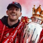 Alexander-Arnoldov brat sa podarilo zúčastniť sa na Robertsonovi a zanechal futbalový šport v Liverpoole