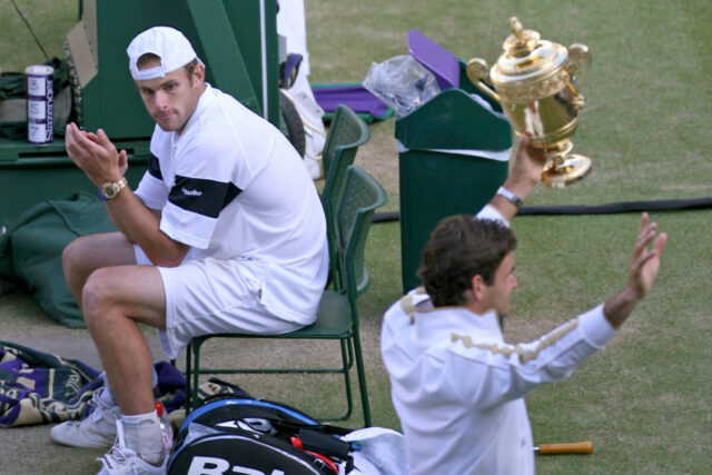 Andy Roddick vysvetľuje, prečo sú tenisoví hráči lepší „športovci“ ako hráči NBA


