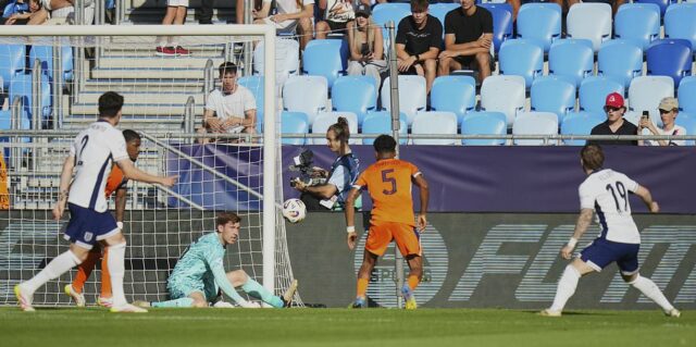 Anglicko verzus Holandsko - Euro U21: Real - Time Výsledok, tímové správy a aktualizácie, keď si Lee Carsley muži chcú konečne rezervovať svoje miesto

