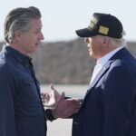 Gavin Newsom teraz tvrdo bojuje s Donaldom Trumpom pred nepokojmi v Los Angeles