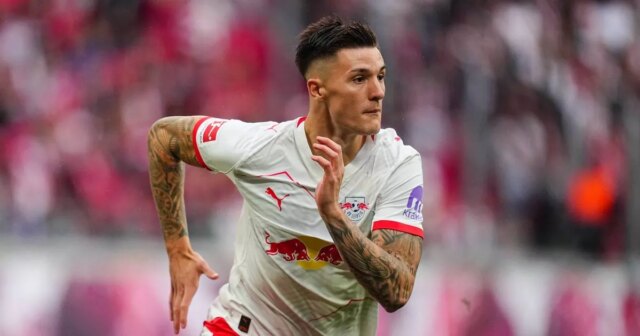 Arsenal Transfer News: Benjamin Sesko Talks commencent alors que Gunners dépasse Man Utd dans Race for Star
