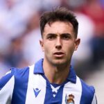 Arsenal Transfer News: Gunners "accepte de payer" sur des chances car un nouveau contrat menace le déménagement