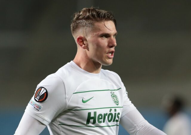 Arsenal a Man United pripravení predložiť ponuku pre Viktor Gyokes

