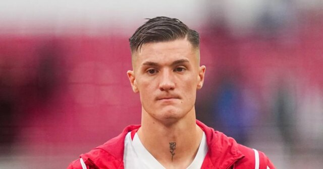 Arsenal considérant Benjamin Sesko U-tour comme les demandes de l'attaquant laissent le transfert sur les rochers
