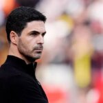 Arsenal poslal hlavné varovanie pred titulom Premier League po žiadosti o prevod s 200 miliónmi libier